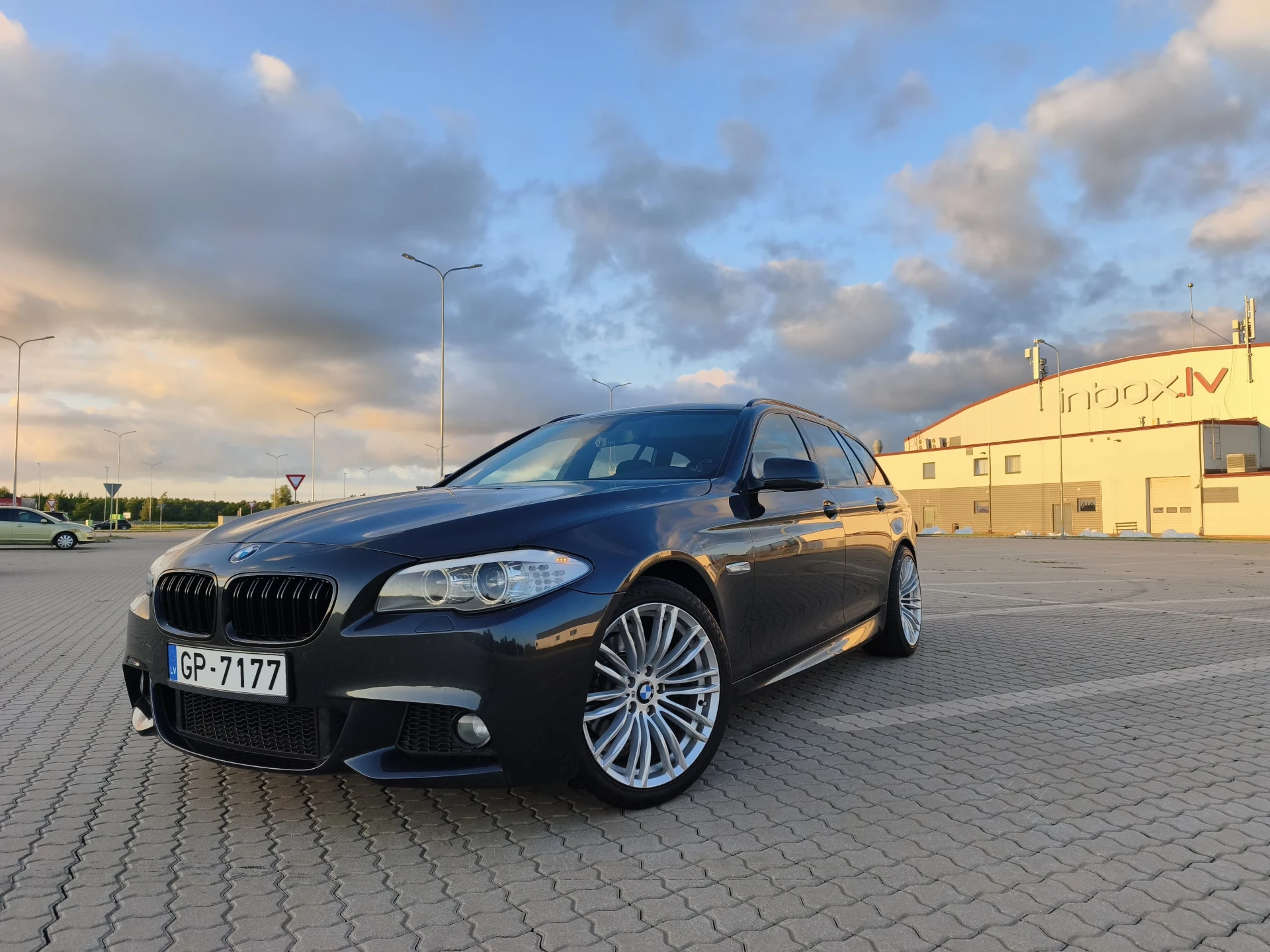 BMW 520