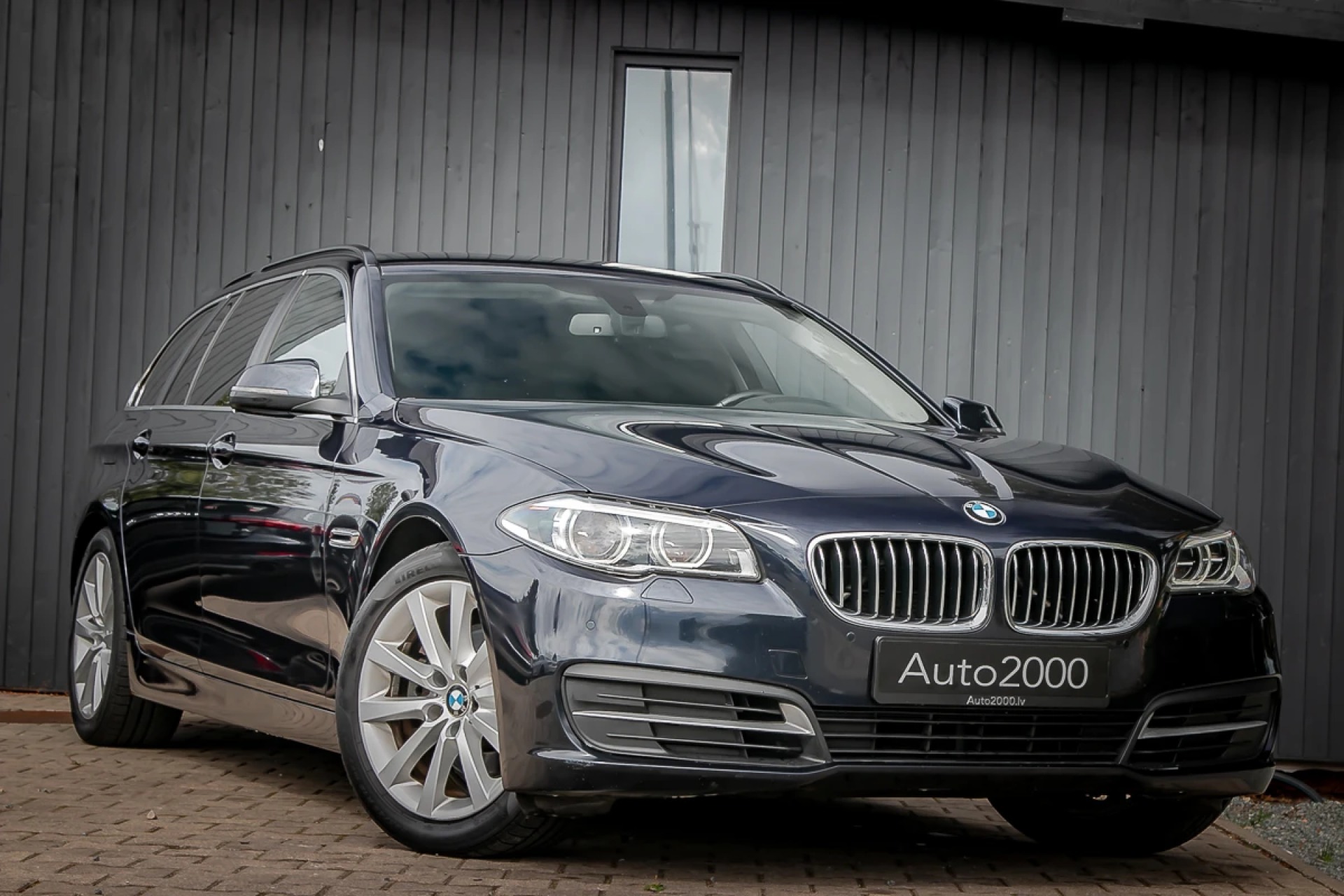 BMW 520