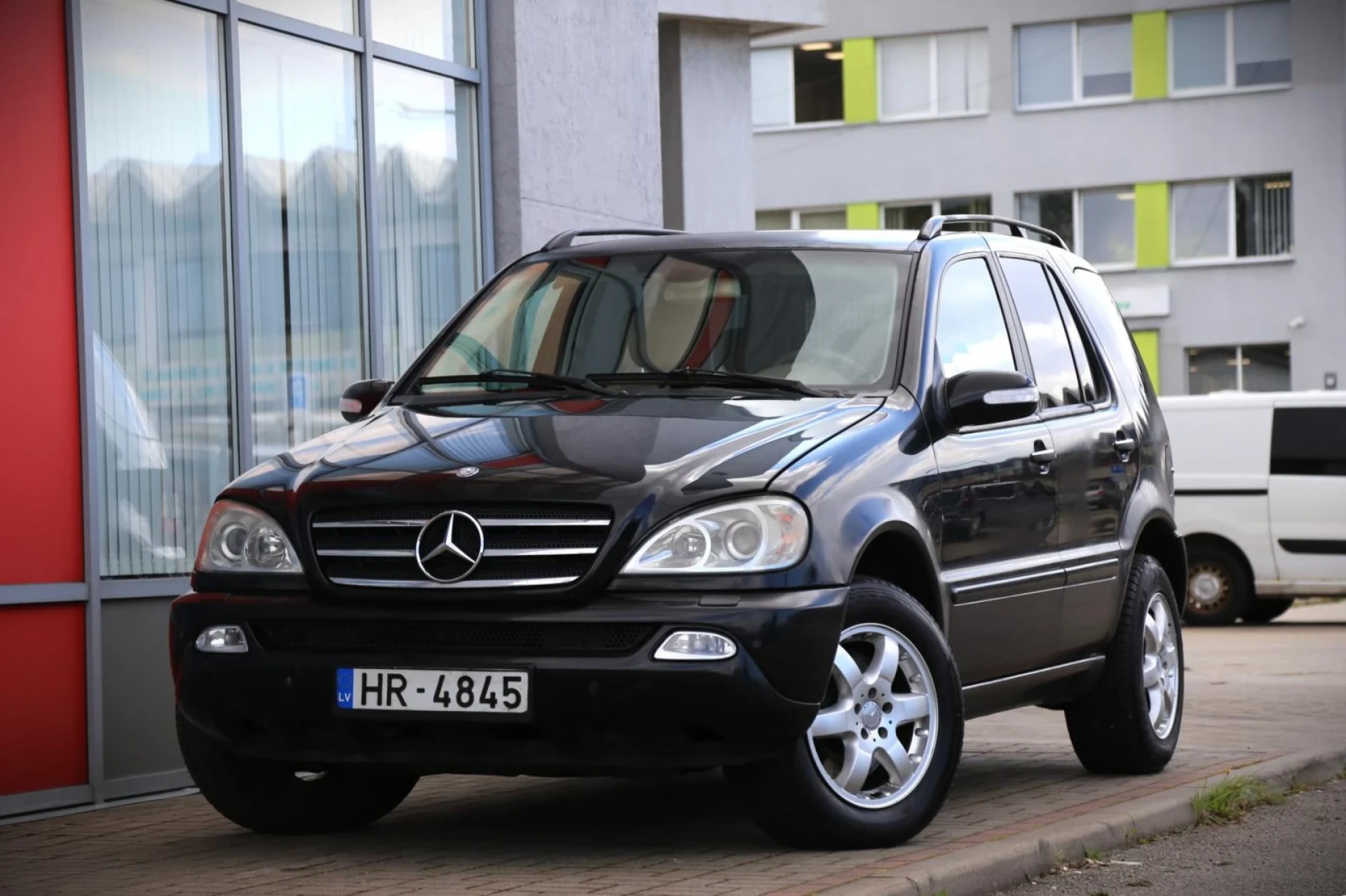 Mercedes-Benz ML400