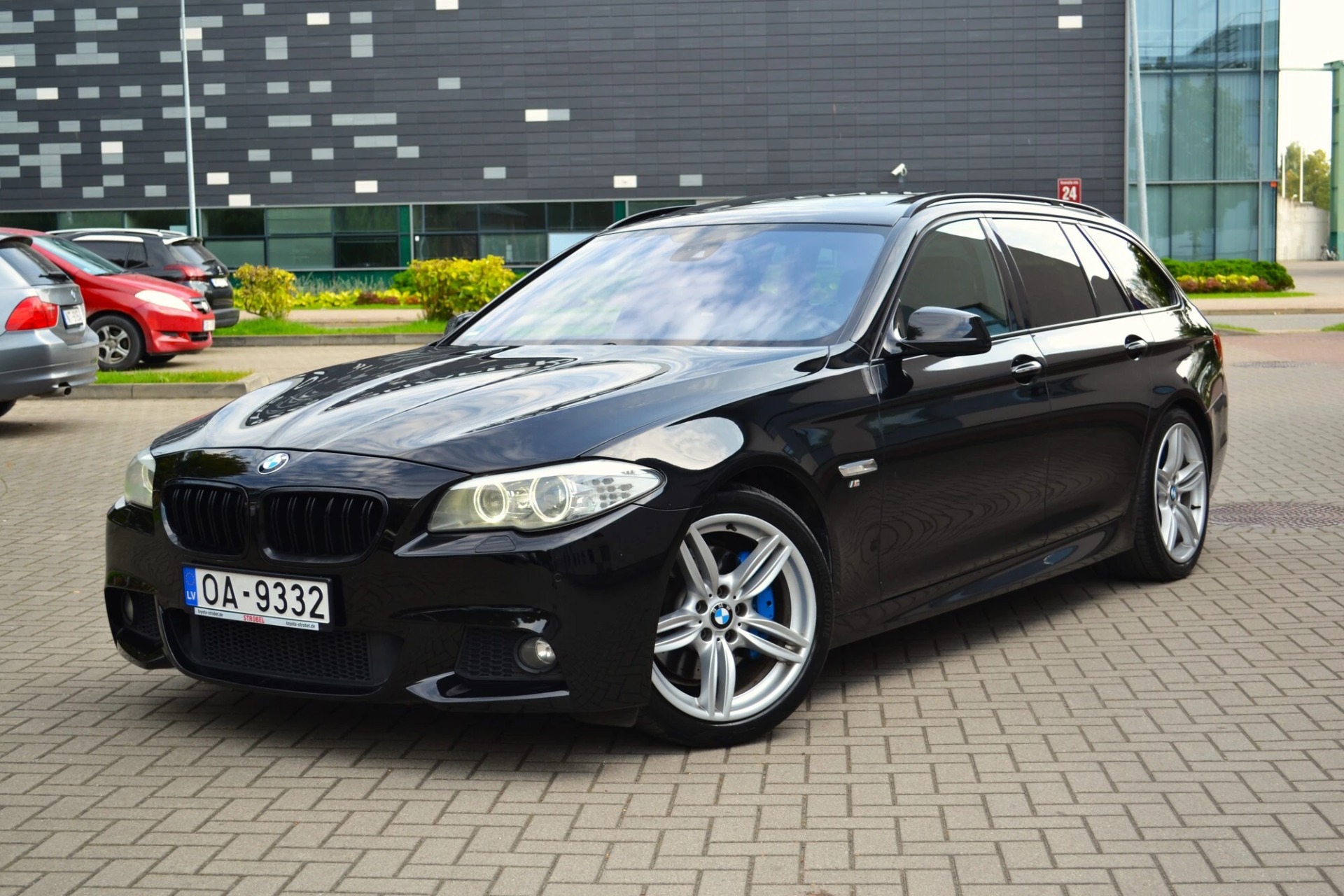 BMW 530