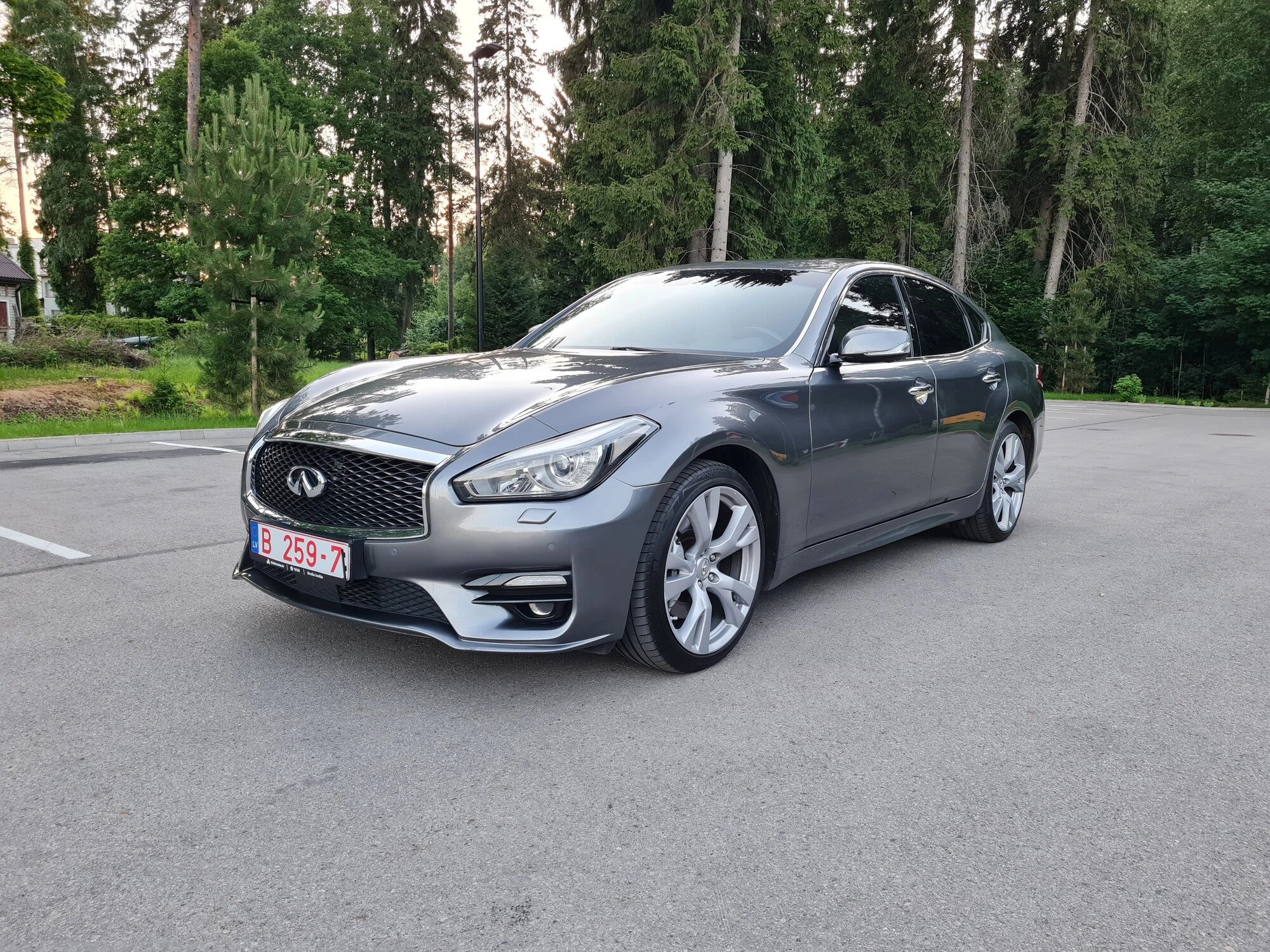 Infiniti Q40