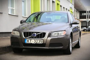 Volvo S80