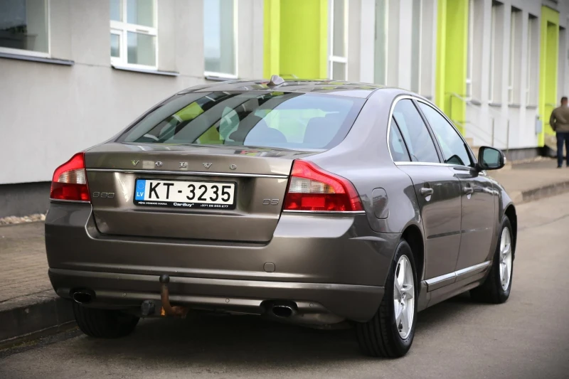 Volvo S80