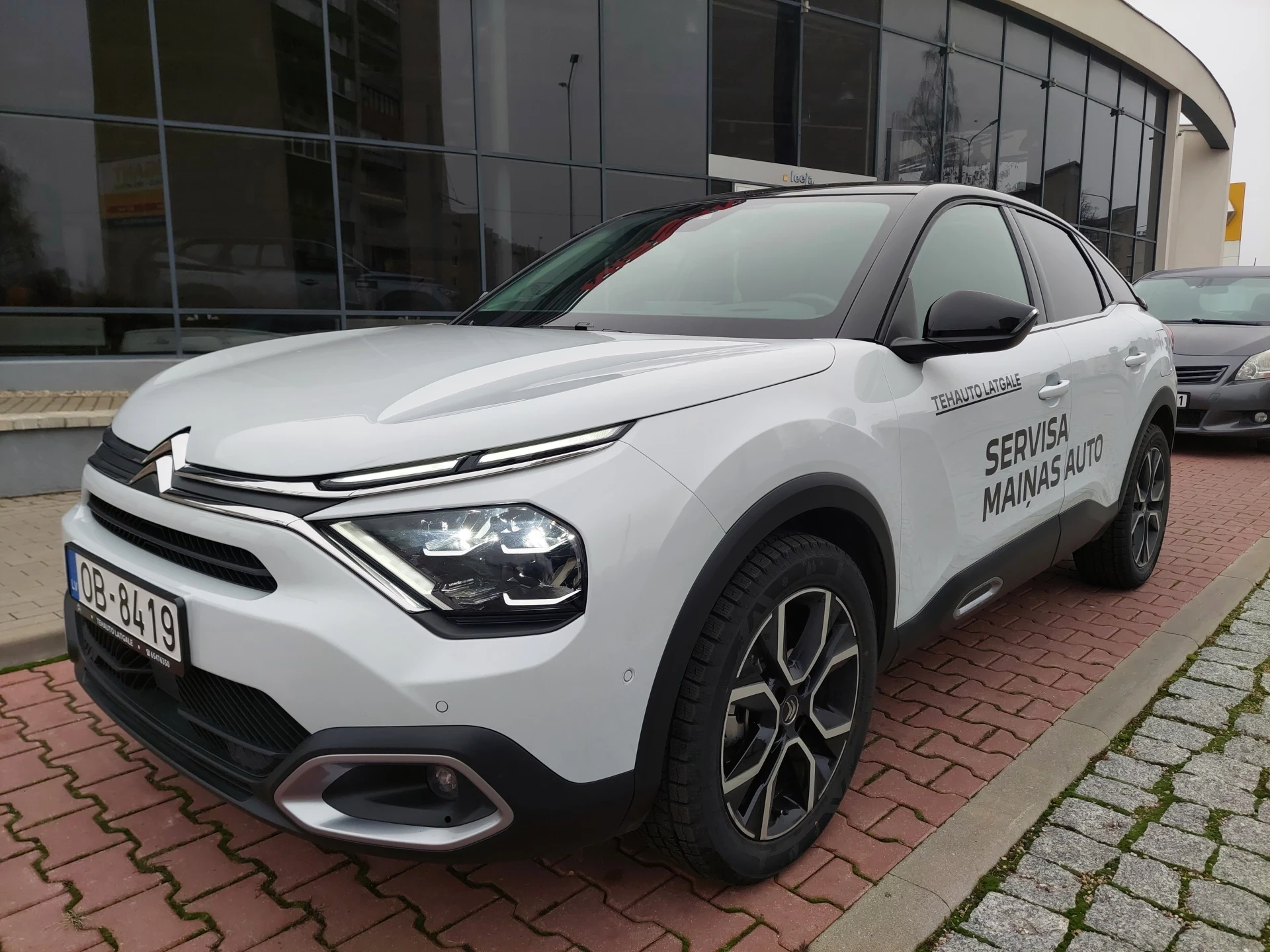 Citroen C4