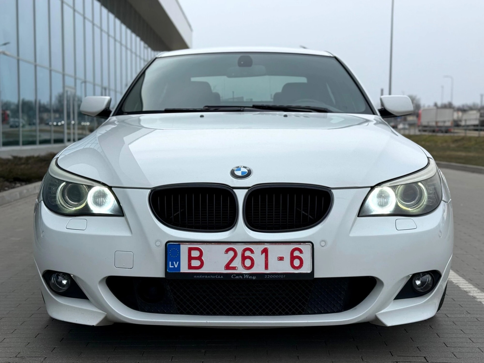 BMW 530
