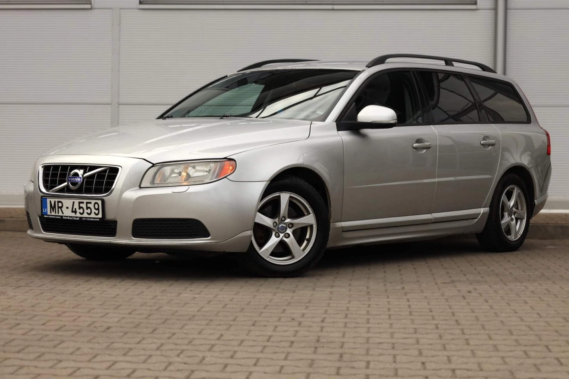 Volvo V70