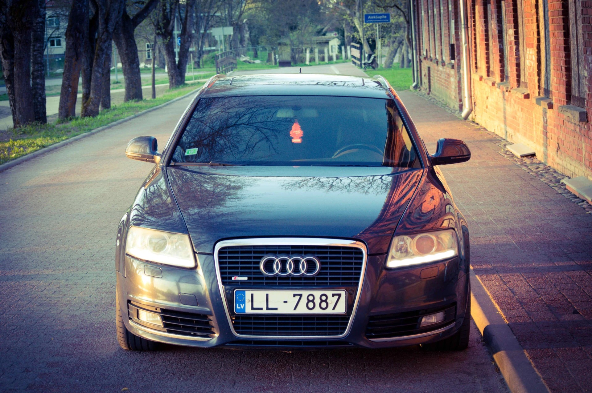 Audi A6