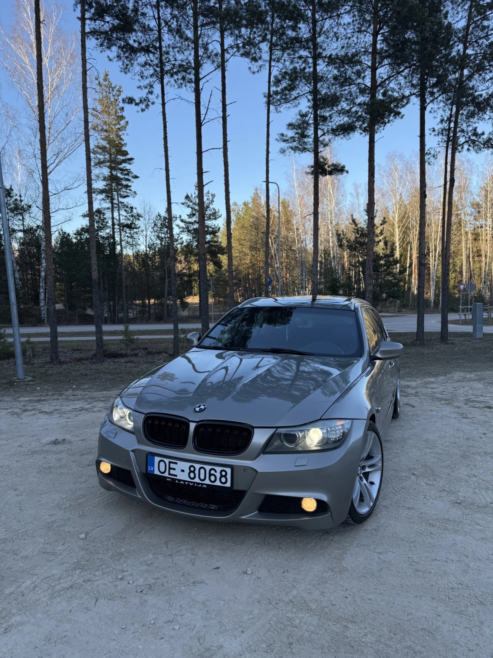 BMW 320