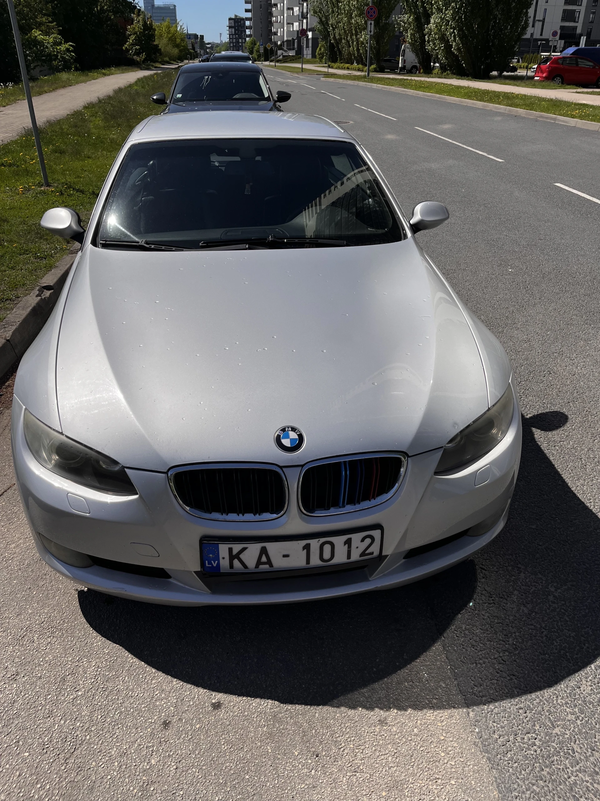 BMW 330