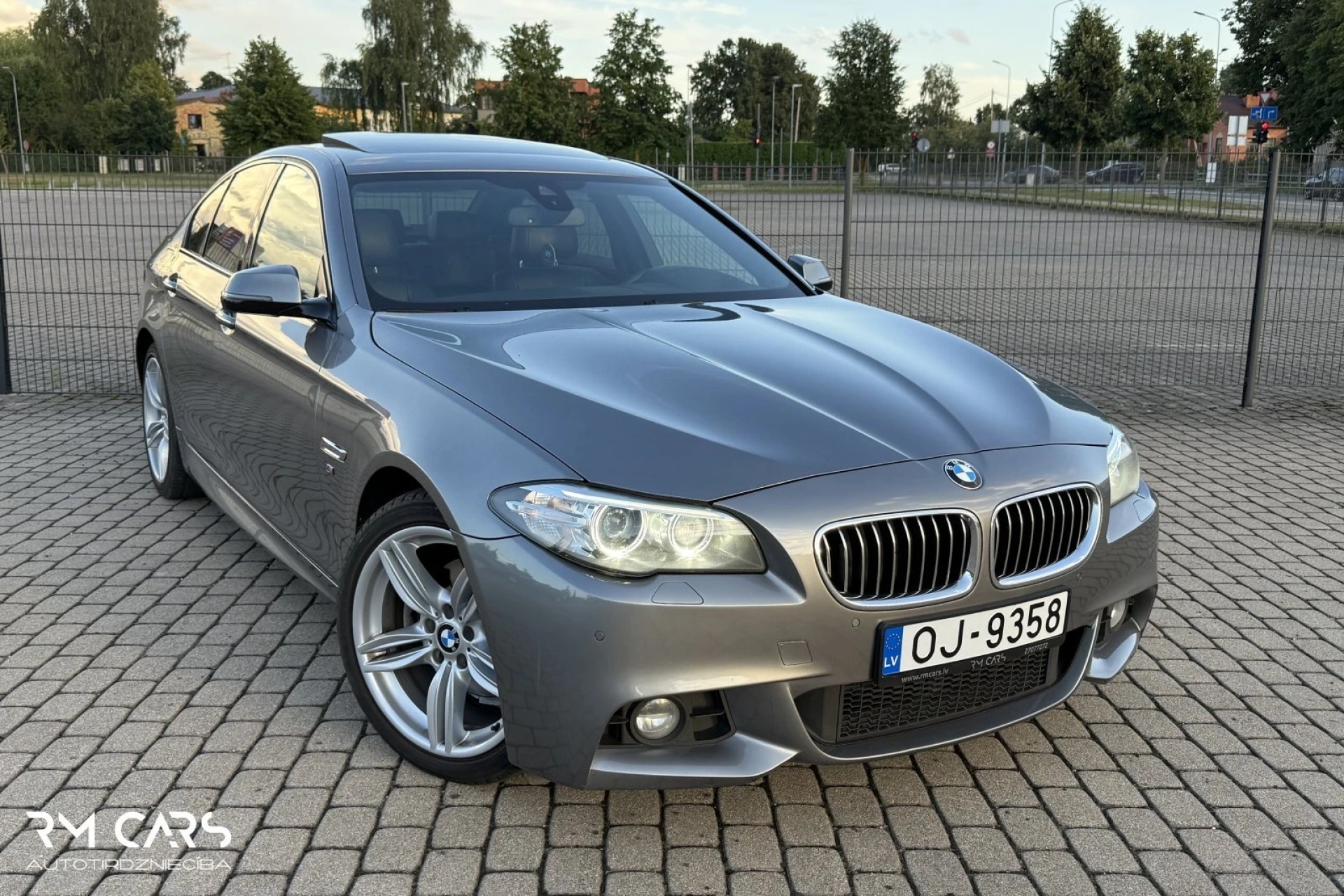 BMW 520